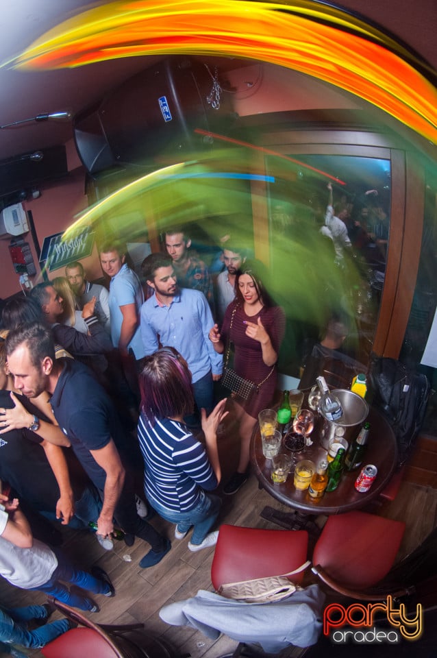 Sâmbătă seara la Edison Pub, 