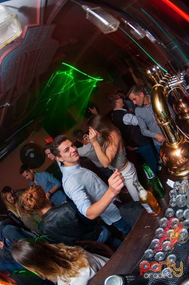 Sâmbătă seara la Edison Pub, 