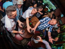 Sâmbătă seara la Edison Pub