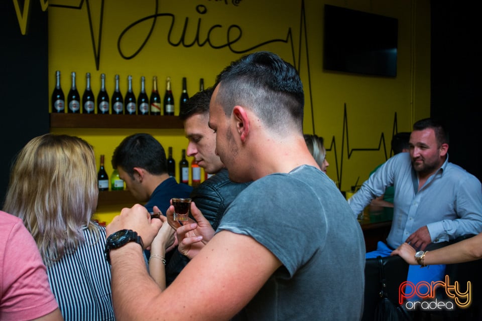 Sâmbătă seara la Juice, Juice