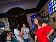 Sâmbătă seara la Steam Bar