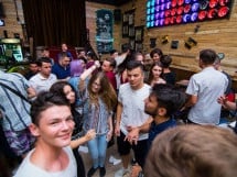 Sâmbătă seara la Steam Bar