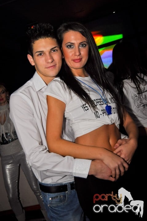 Sâmbătă seara se petrece în Heat, 