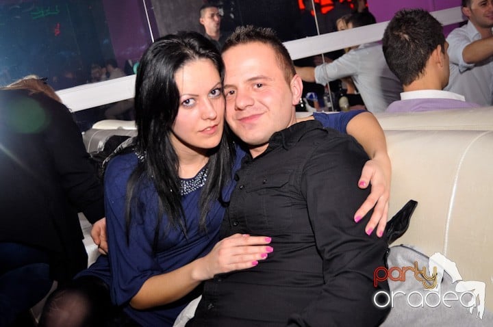 Sâmbătă seara se petrece în Heat, 