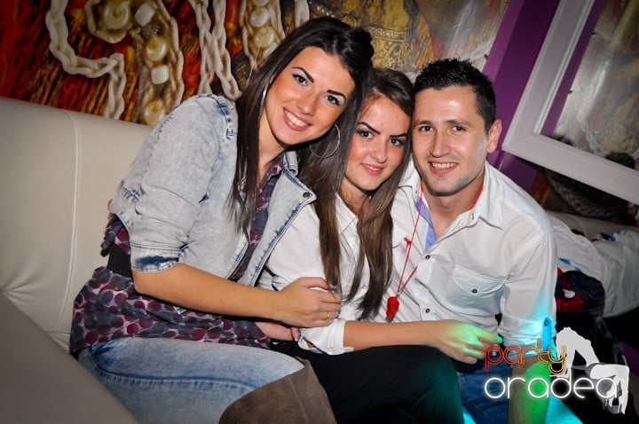 Sâmbătă seara se petrece în Heat, 