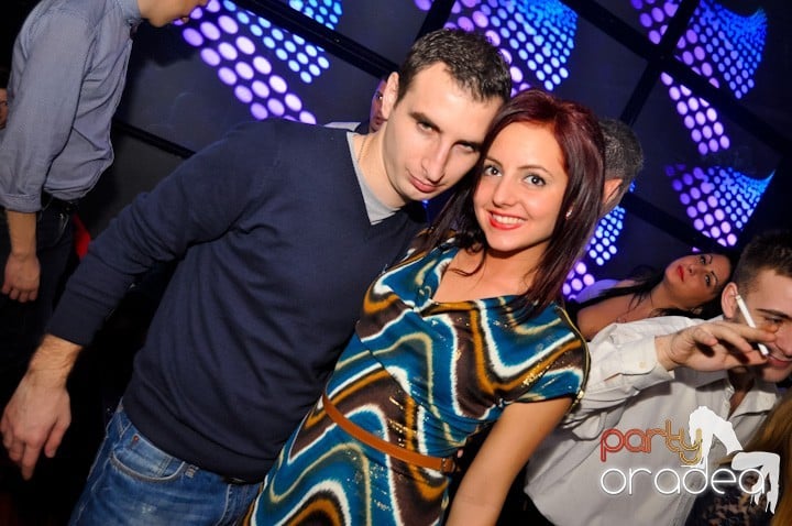 Sâmbătă seara se petrece în Heat, 