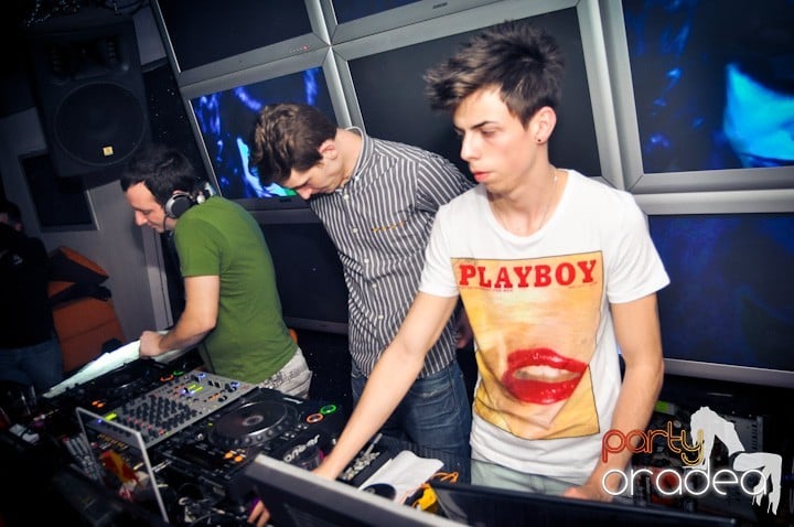 Sâmbătă seara se petrece în Heat, 