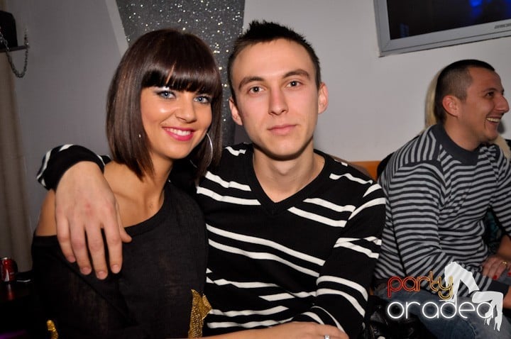 Sâmbătă seara se petrece în Heat, 