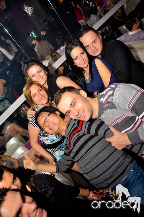 Sâmbătă seara se petrece în Heat, 