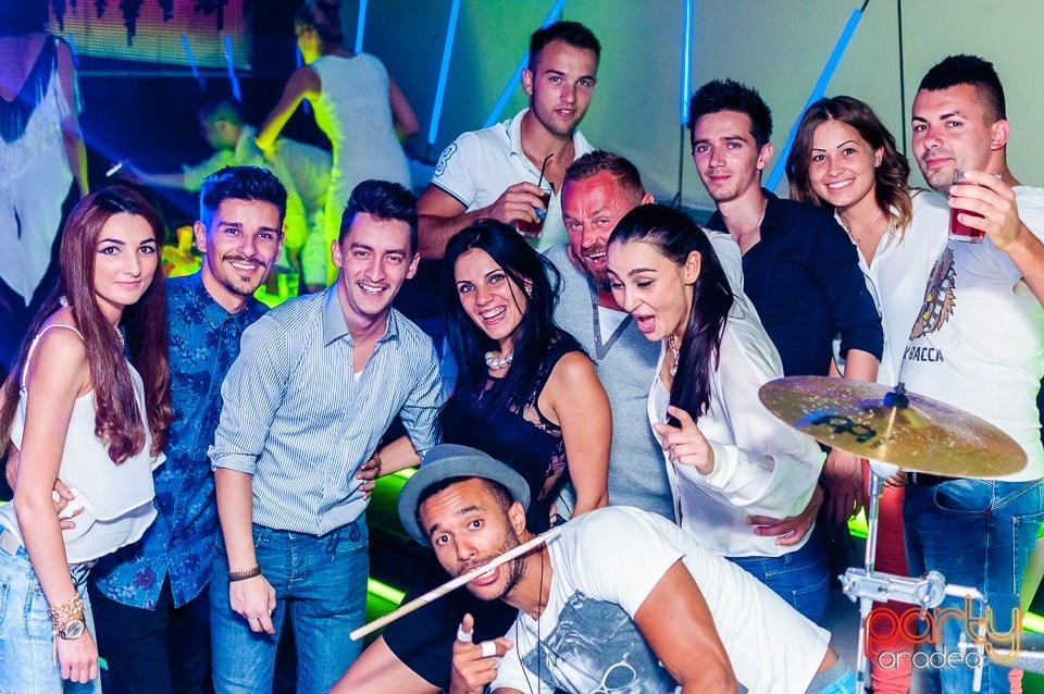 Samuel E. Gazis în Avenue, 