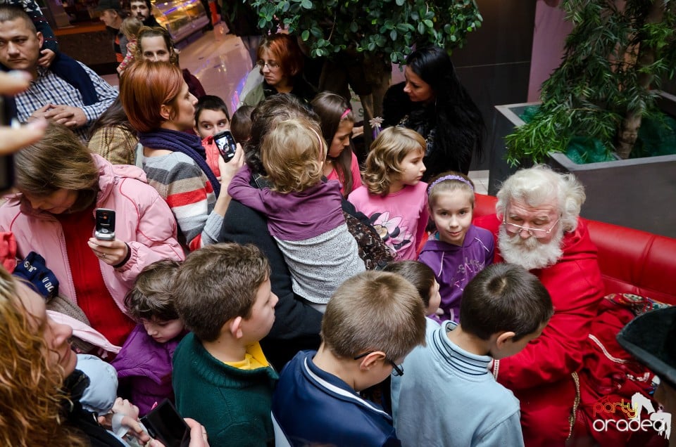 Sărbătorire de 11 ani: Moş Nicolae, Lotus Center