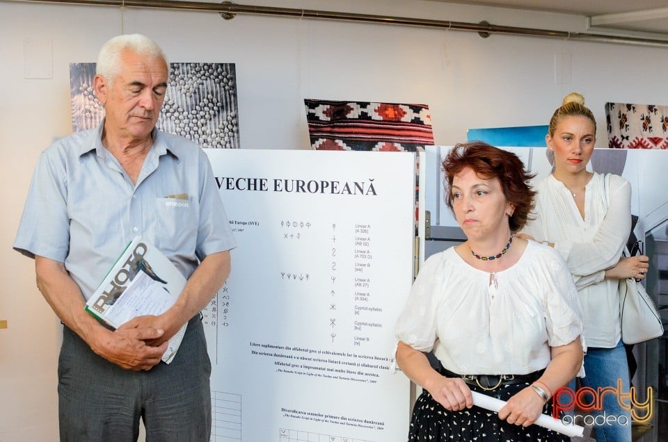 Sărbătorirea Zilei Iei, Galeria de Arte Vizuale Oradea