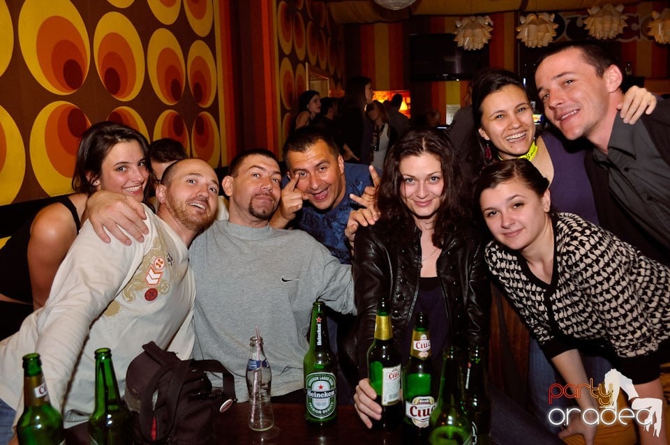 Saturday, dance, party!, Juice