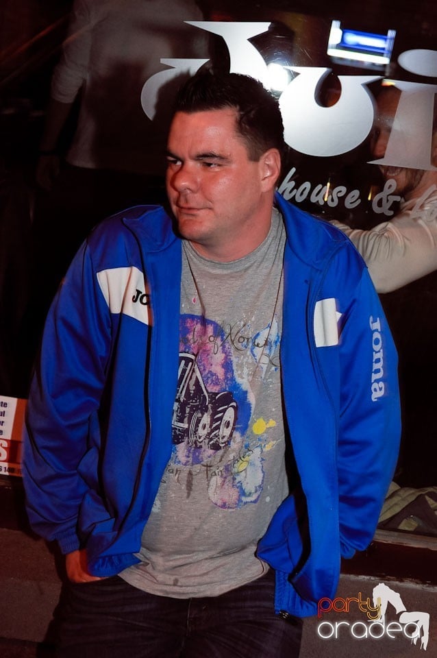 Saturday, dance, party!, Juice