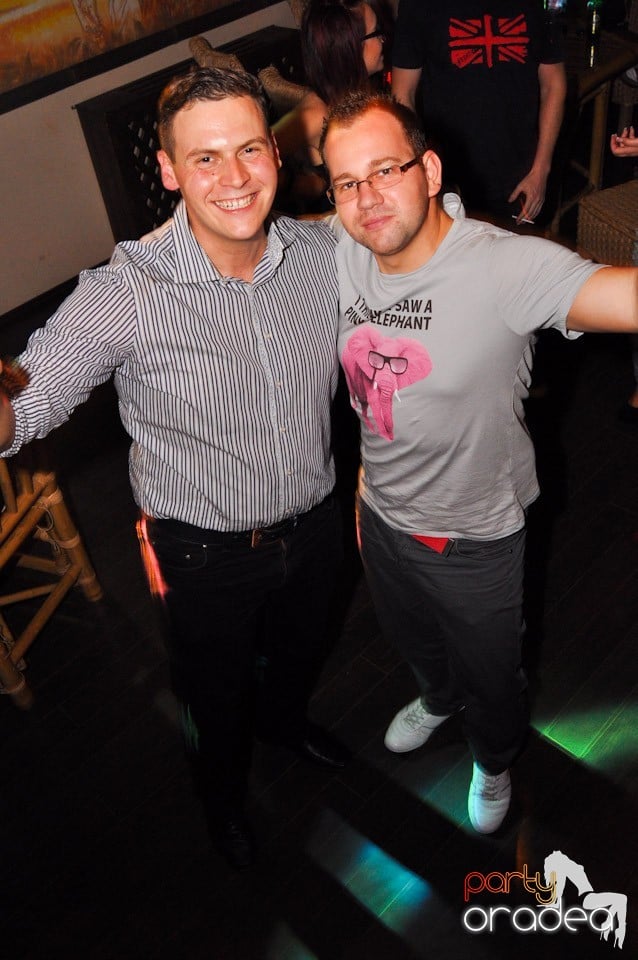 Saturday Night Birthday Party în Zulu, Zulu Caffe