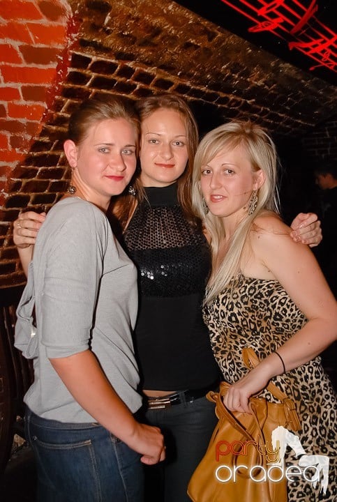 Firday Night Clubbing @ Escape, 