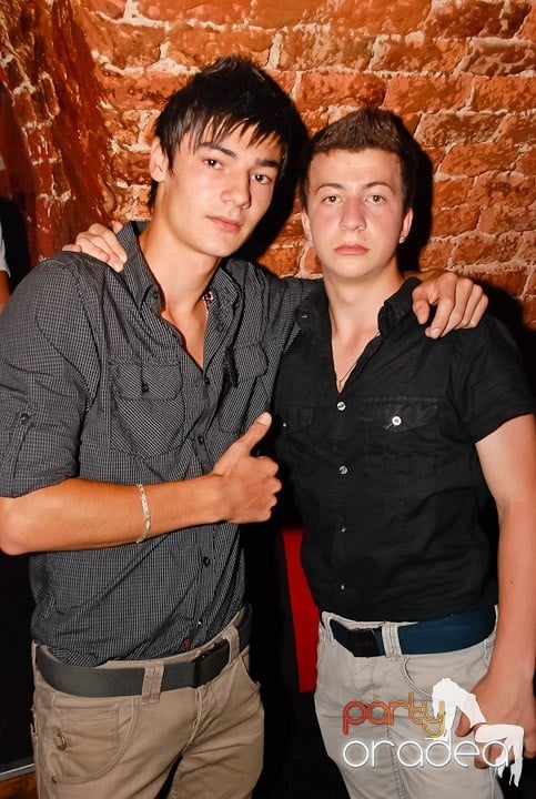 Firday Night Clubbing @ Escape, 