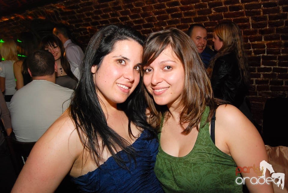 Saturday Night Clubbing în Escape, 