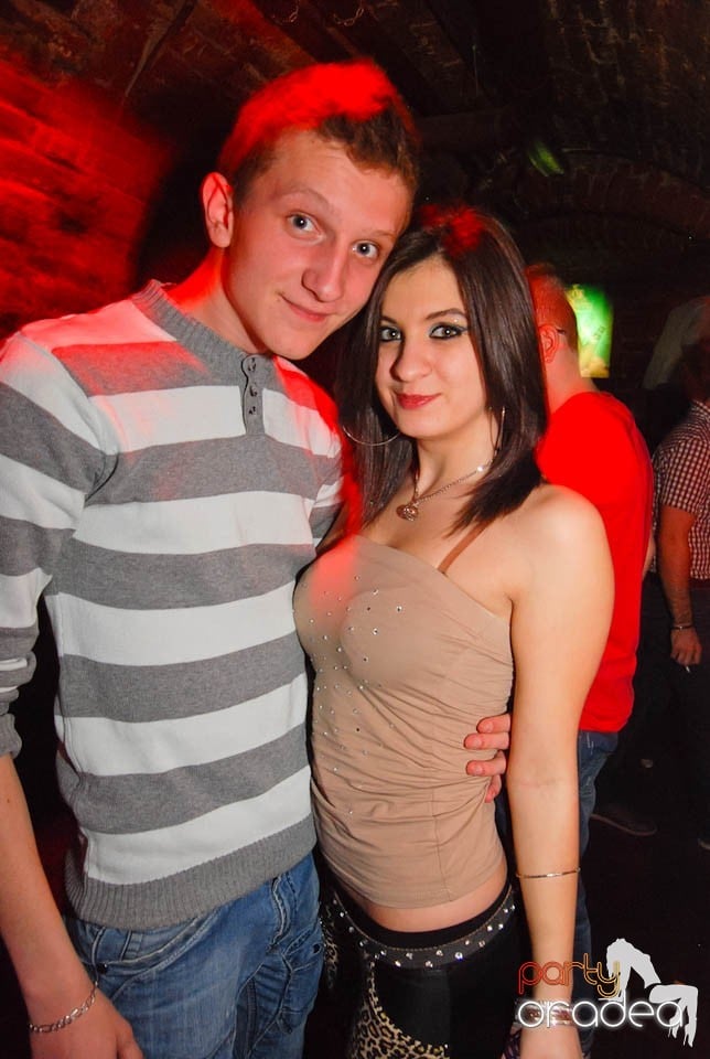 Saturday Night Clubbing în Escape, 