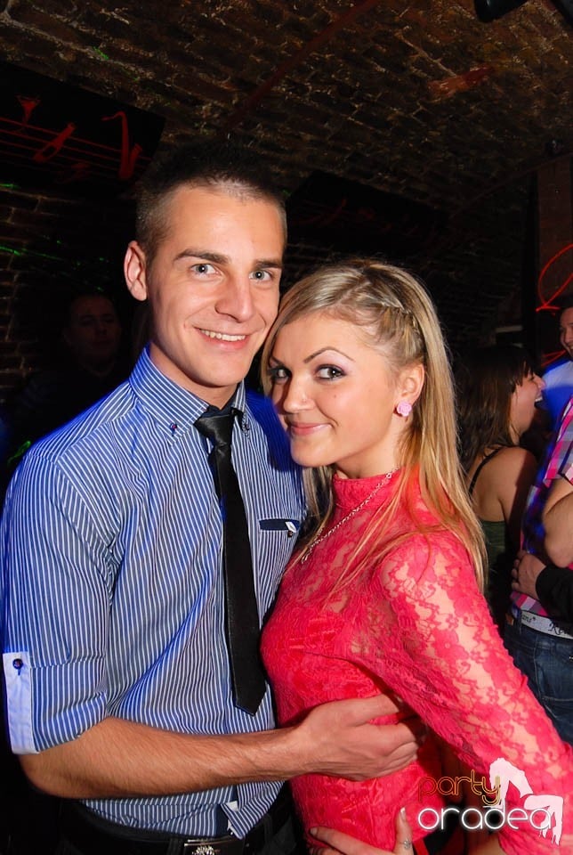 Saturday Night Clubbing în Escape, 