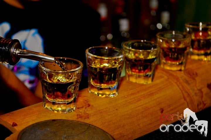 Saturday Night Disco Party, Zulu Caffe