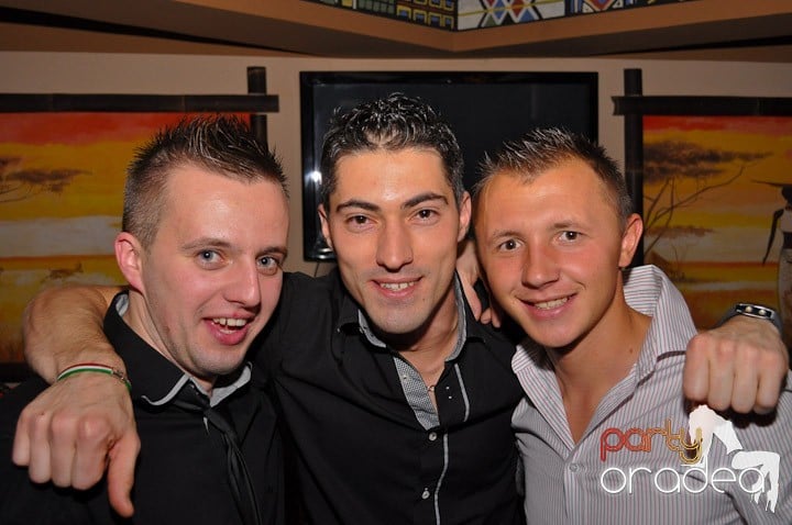 Saturday Night Disco Party, Zulu Caffe