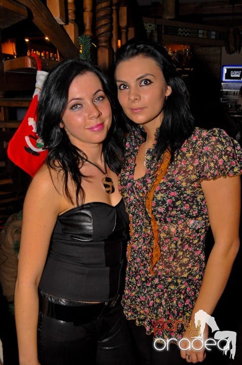 Saturday Night Disco Party, Zulu Caffe