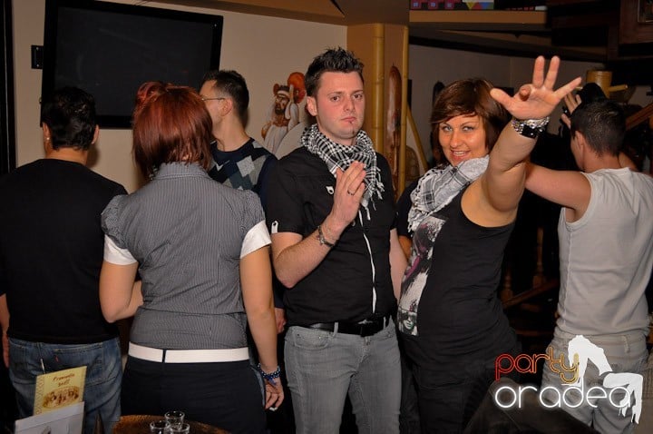 Saturday Night Disco Party, Zulu Caffe