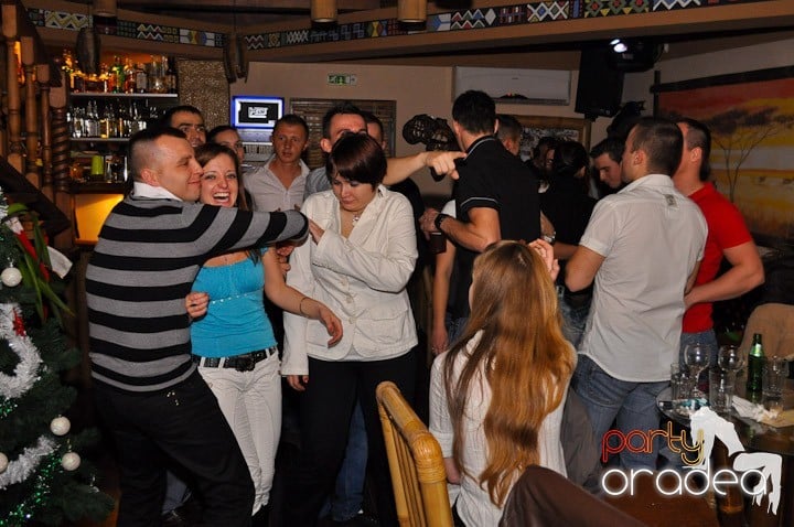 Saturday Night Disco Party, Zulu Caffe