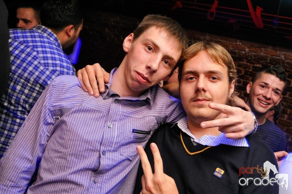 Saturday Night @ Escape, 