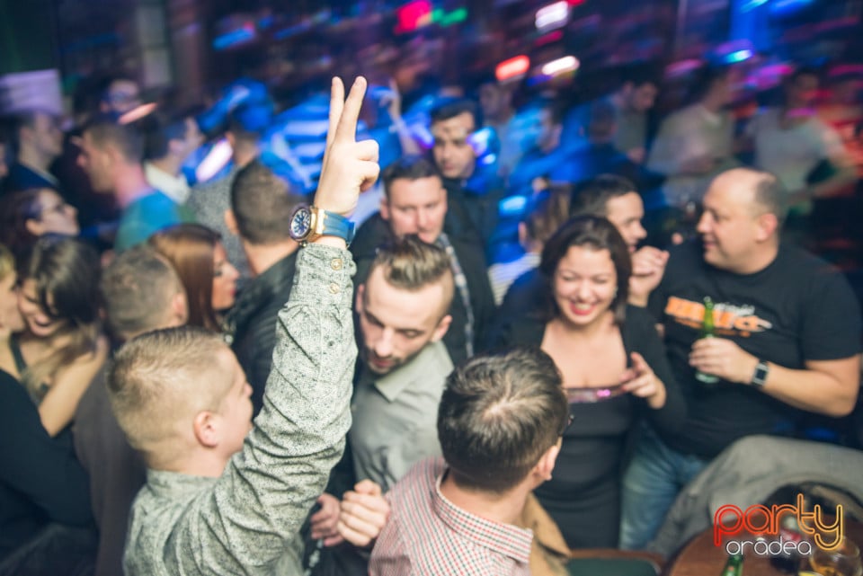 Saturday Night Party, Green Pub