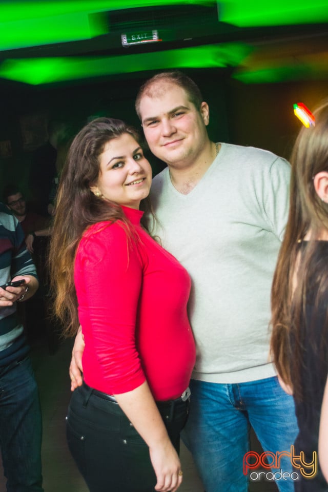 Saturday Night Party, Green Pub