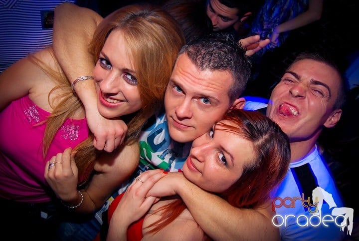 Saturday Night Party în Club Escape, 