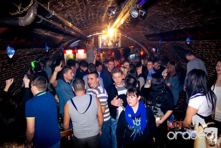 Saturday Night Party în Club Escape, 