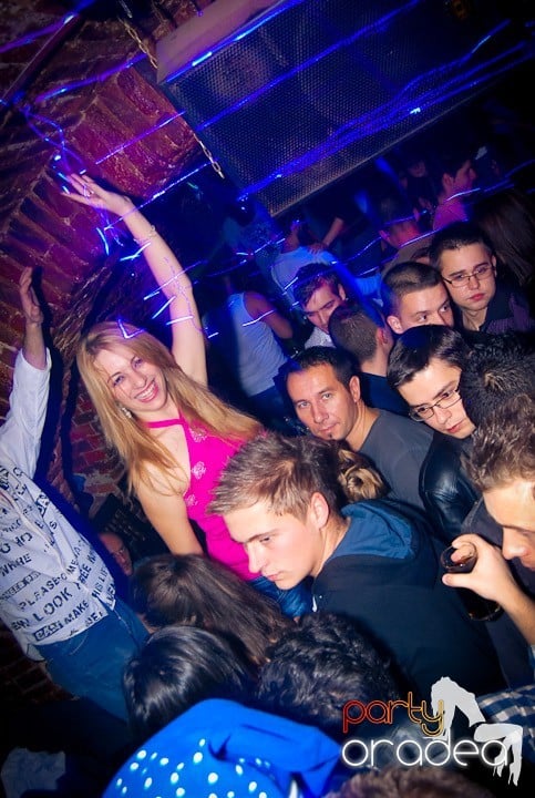 Saturday Night Party în Club Escape, 