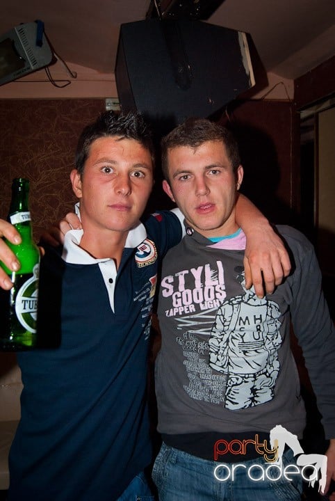 Saturday Night Party în Club Seven, 