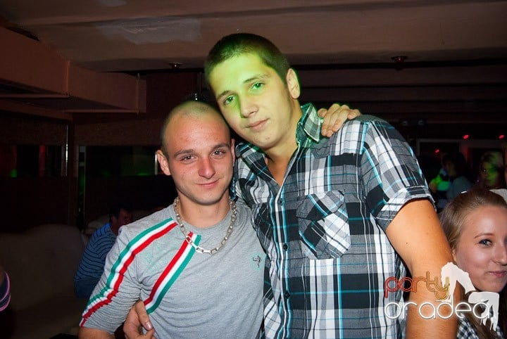 Saturday Night Party în Club Seven, 