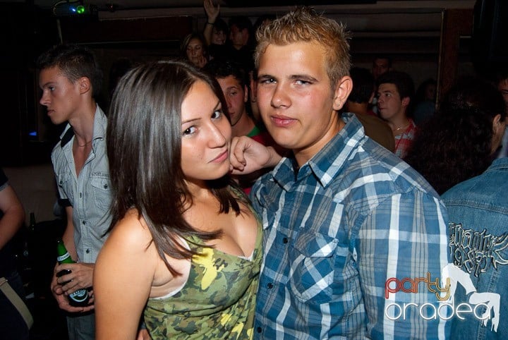 Saturday Night Party în Club Seven, 