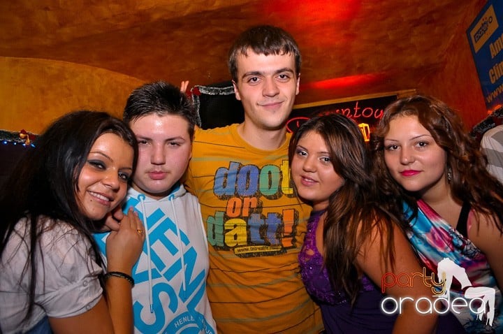 Saturday Night Party în Downtown, 