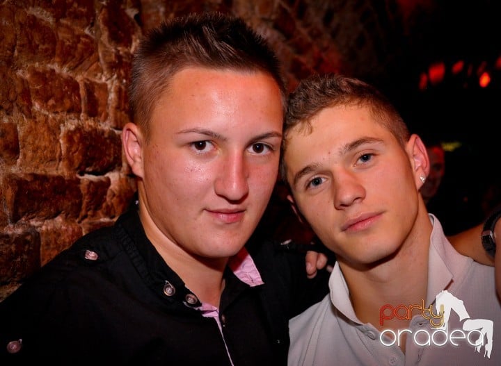 Saturday Night Party în Escape, 