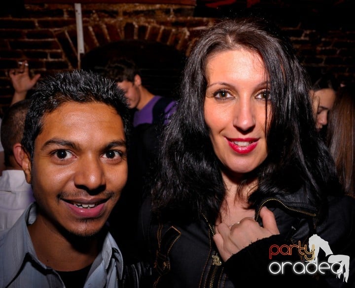 Saturday Night Party în Escape, 