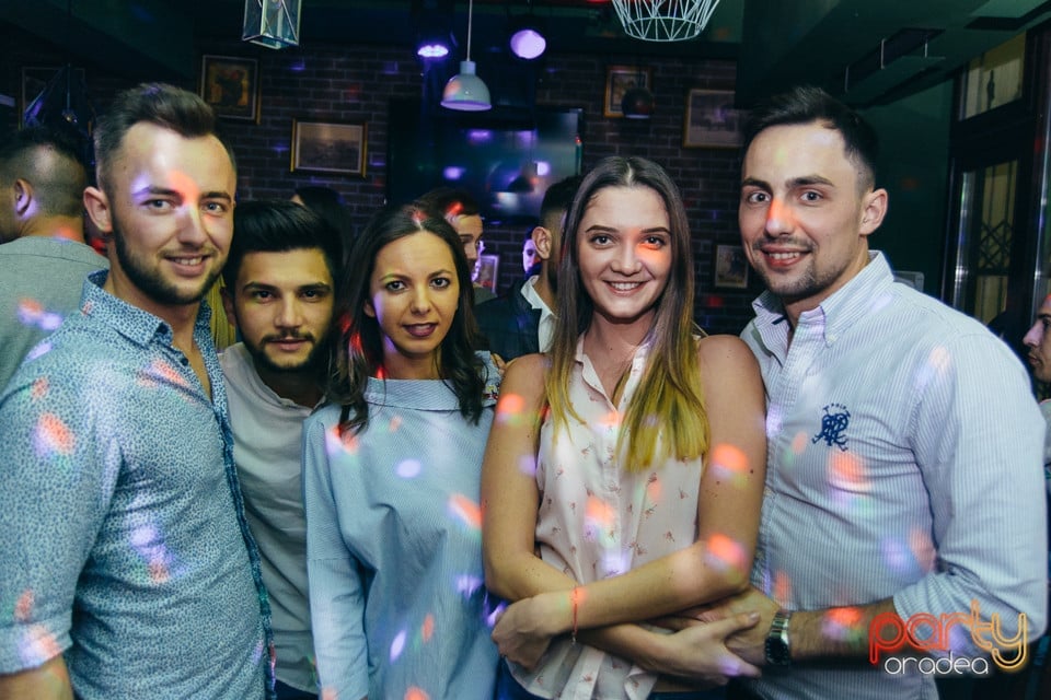 Saturday night party în Green Pub, Green Pub