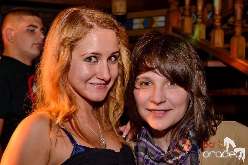 Saturday Night Party în Zulu, Zulu Caffe