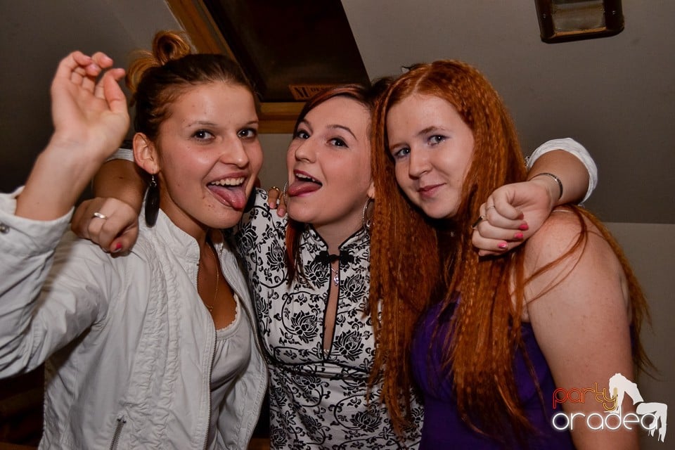 Saturday Night Party în Zulu, Zulu Caffe