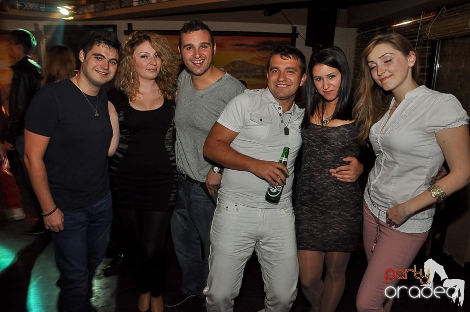 Saturday Night Party în Zulu, Zulu Caffe