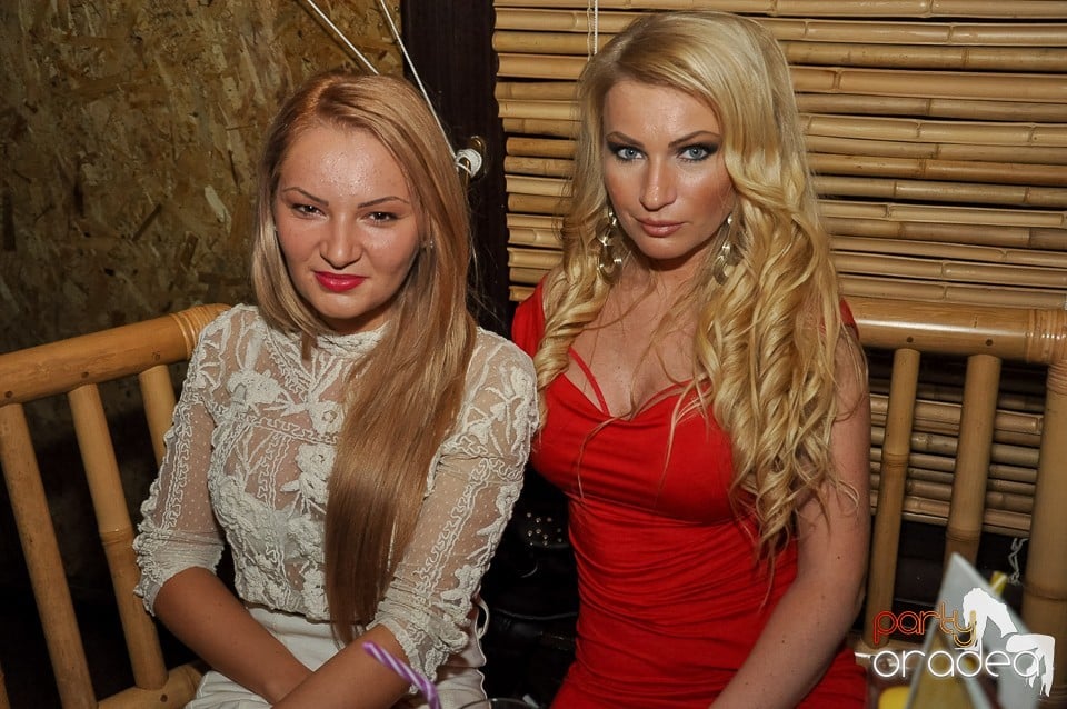 Saturday Night Party în Zulu, Zulu Caffe