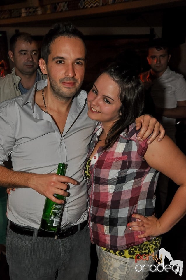 Saturday Night Party în Zulu, Zulu Caffe