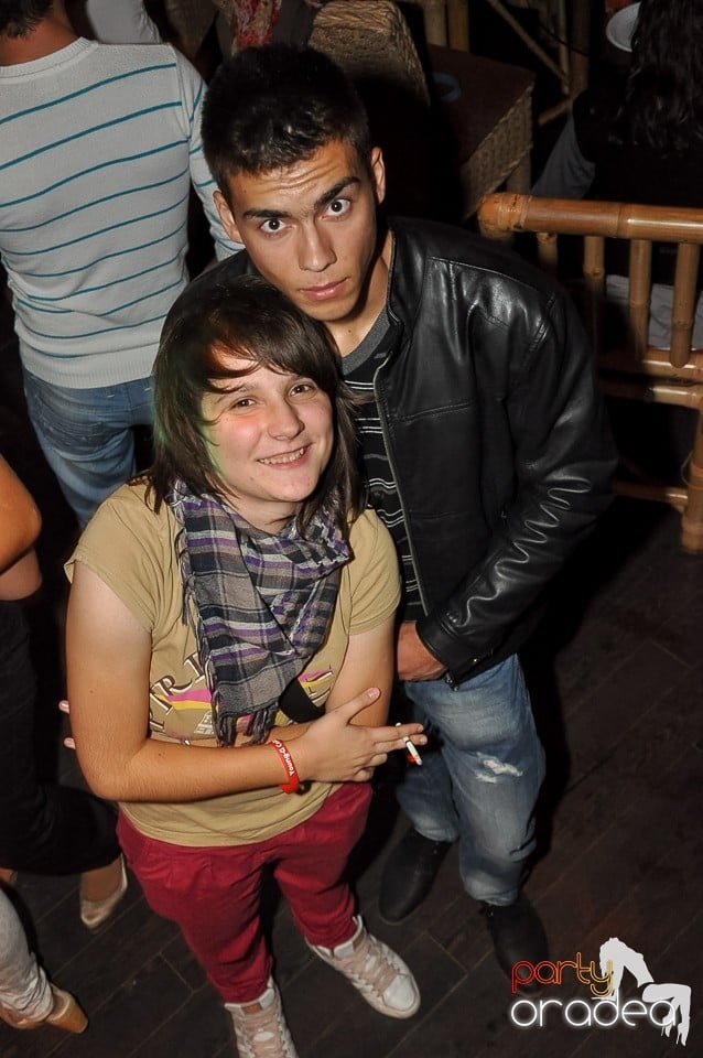 Saturday Night Party în Zulu, Zulu Caffe