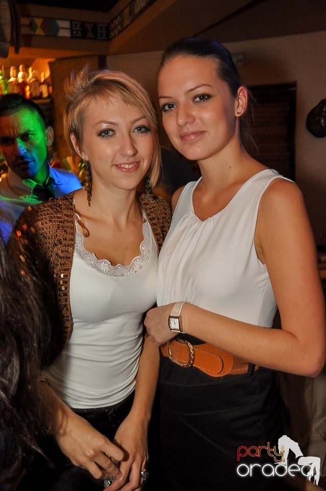 Saturday Night Party în Zulu, Zulu Caffe