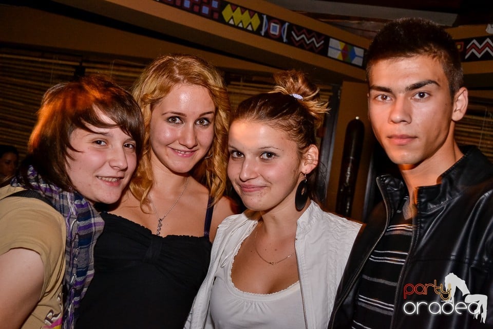 Saturday Night Party în Zulu, Zulu Caffe